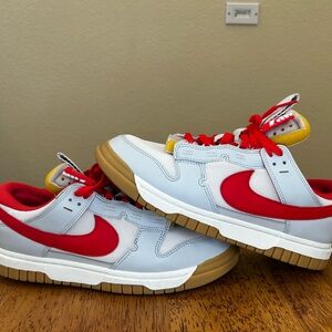 Men’s Nike Dunk jumbo “ultraman” size 10